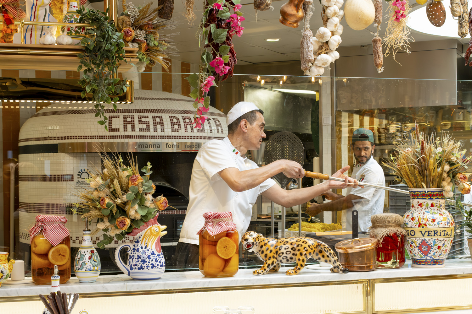 Pizzabagare på Basta i Åhlens City i Stockholm
